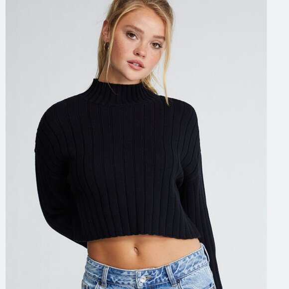 PacSun LA Hearts Sailing Mock Neck Cropped Sweater Black M - Picture 1 of 7
